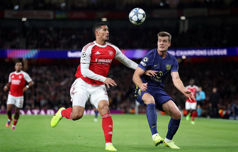 bi-arsenal-huy-diet-atletico-madrid-tiep-tuc-chuoi-khung-hoang-tren-san-khach