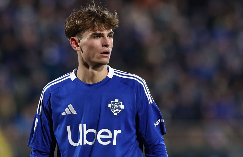 chelsea-nham-nico-paz-vien-ngoc-argentina-dang-toa-sang-tai